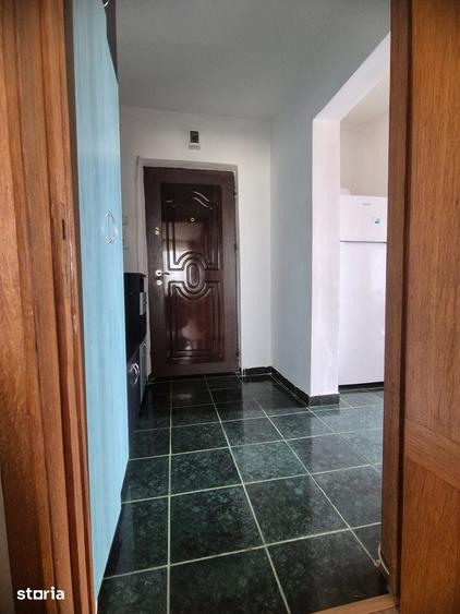Apartament cu 2 camere semidecomandat în Republicii