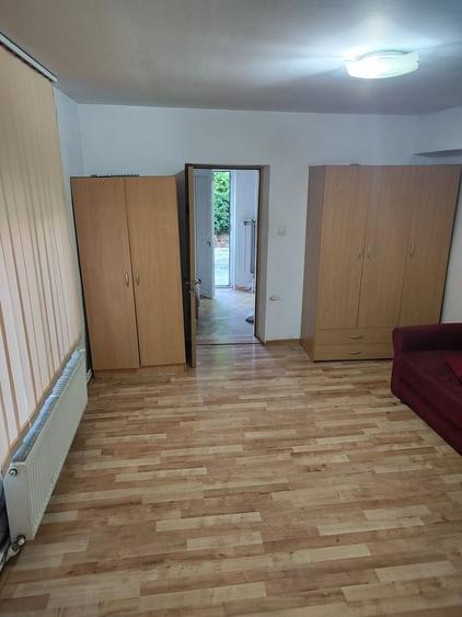 Casă cu 2 camere în Tătărași