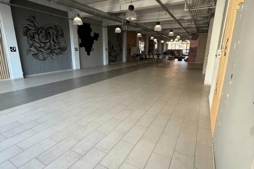 Spațiu comercial, de 452 mp, în Central