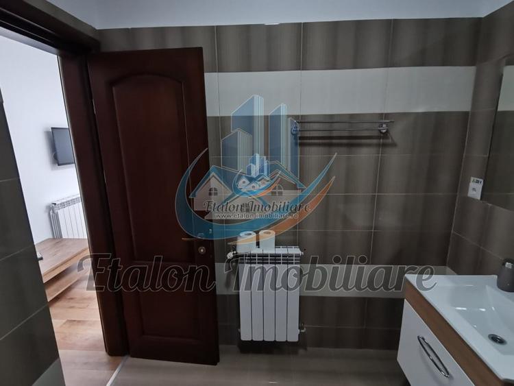 Hotel/Pensiune, de 1,500 mp, în Periferie