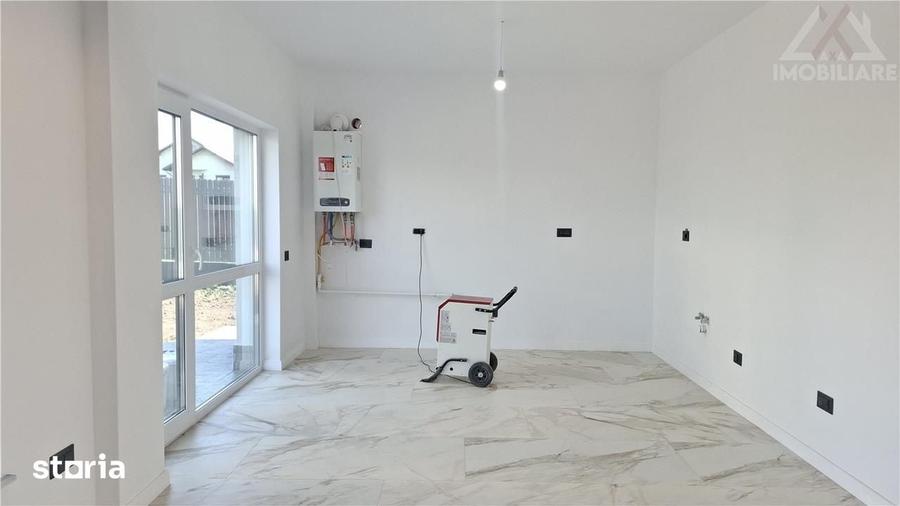 Casă cu 4 camere cu Teren 400 Mp în Miroslava