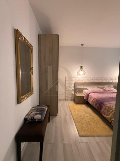Apartament cu 2 camere semidecomandat în Centru Civic