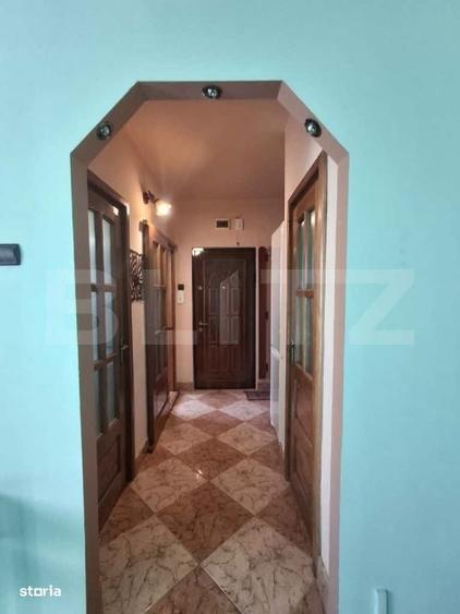 Apartament cu 3 camere semidecomandat în Central