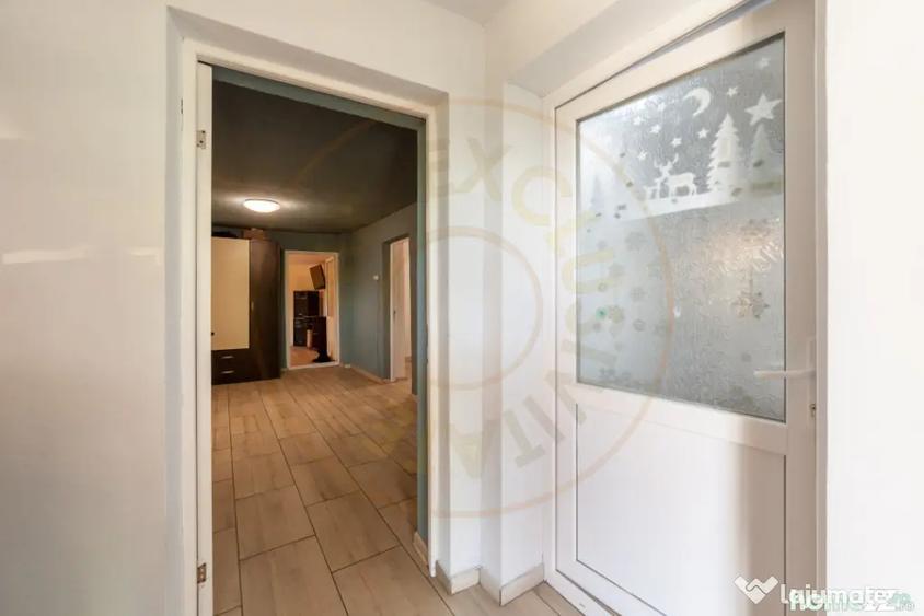 Casă cu 3 camere cu Teren 1034 Mp în Crintești