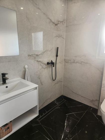 Casă individuală cu 4 camere cu Canalizare în Becicherecu Mic