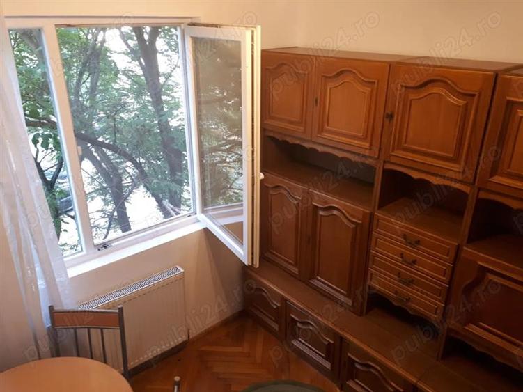 Garsonieră semidecomandată, mobilată în Complex Studențesc