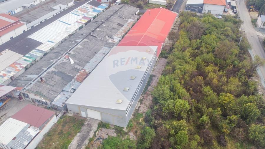 Spațiu industrial, de 1,729 mp, în Florești