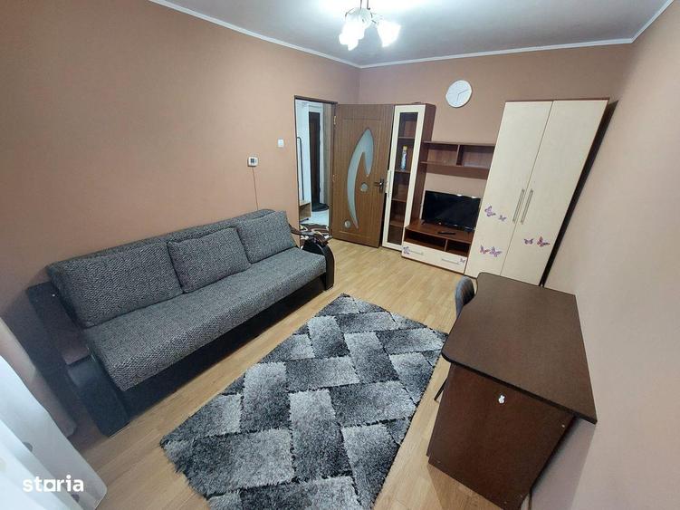 Garsonieră decomandată în Central