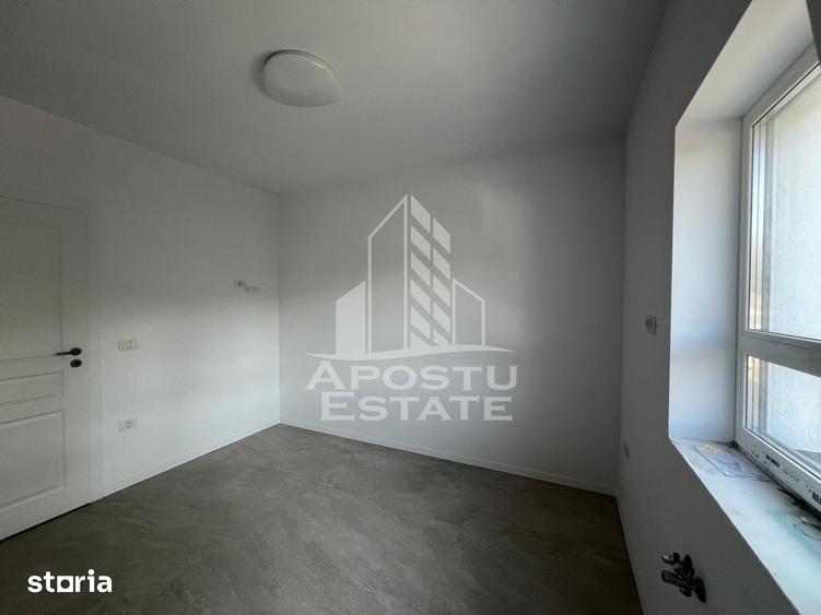 Casă cu 3 camere cu Teren 270 Mp în Sânandrei