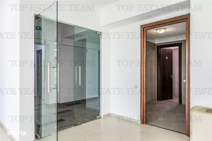 Spațiu comercial, de 285 mp, în Baba Novac