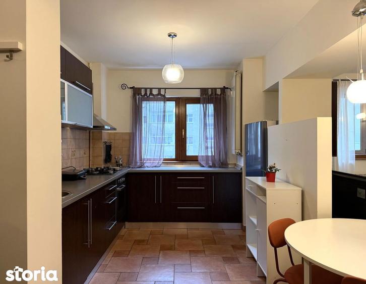 Apartament cu 2 camere semidecomandat în Grivița