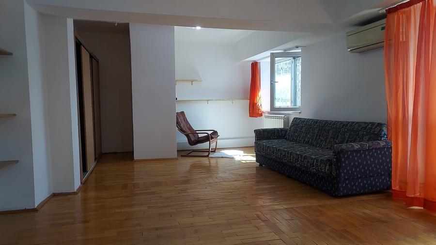 Bd Unirii Rond Alba Iulia - garsoniera 46 mp, centrala proprie - 10