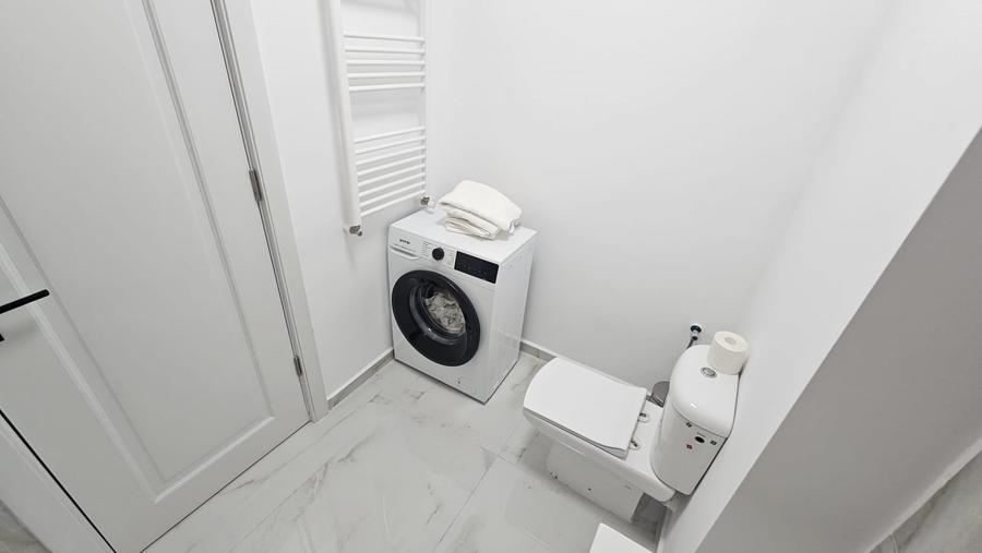 Apartament cu 2 camere decomandat, mobilat în Metalurgiei