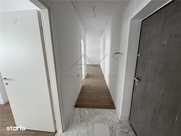 Apartament cu 2 camere decomandat în Central — fotografia 1