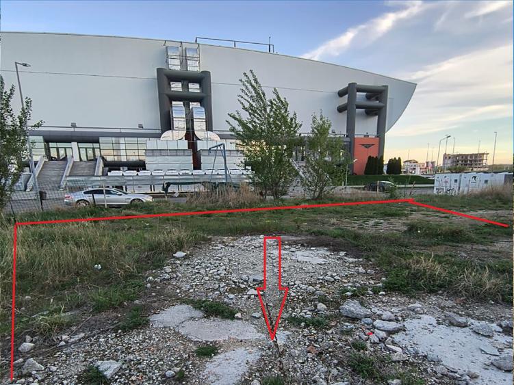 Teren Construcții intravilan de 3000 mp, în Central