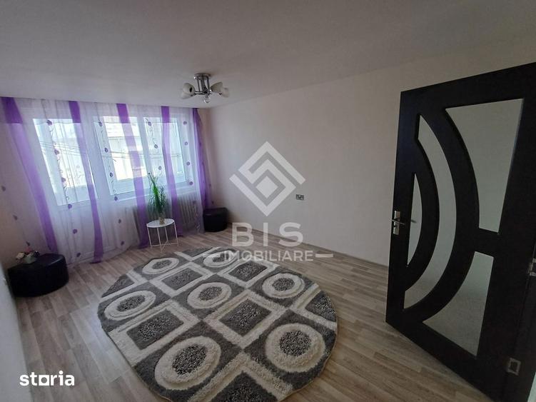 Apartament cu 3 camere decomandat, mobilat în Sud