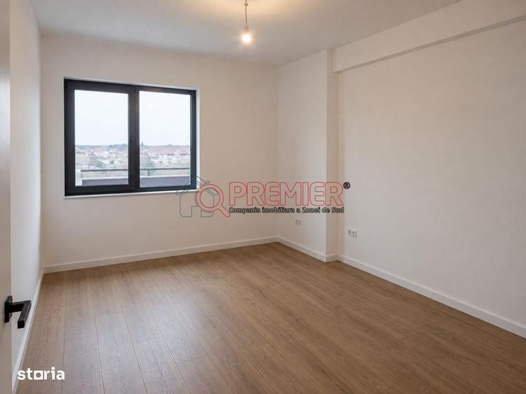 Apartament cu 3 camere în Central — fotografia 1