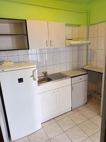 Garsonieră semidecomandată în Central