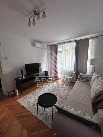 Apartament cu 2 camere decomandat, mobilat în Cetății