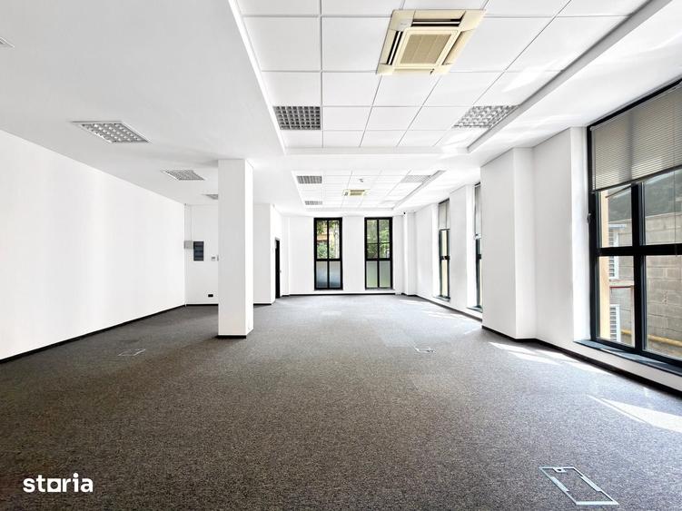 Spațiu comercial, de 93.71 mp, în Fabric