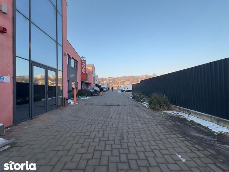 Spațiu comercial, de 40 mp, în Păcurari