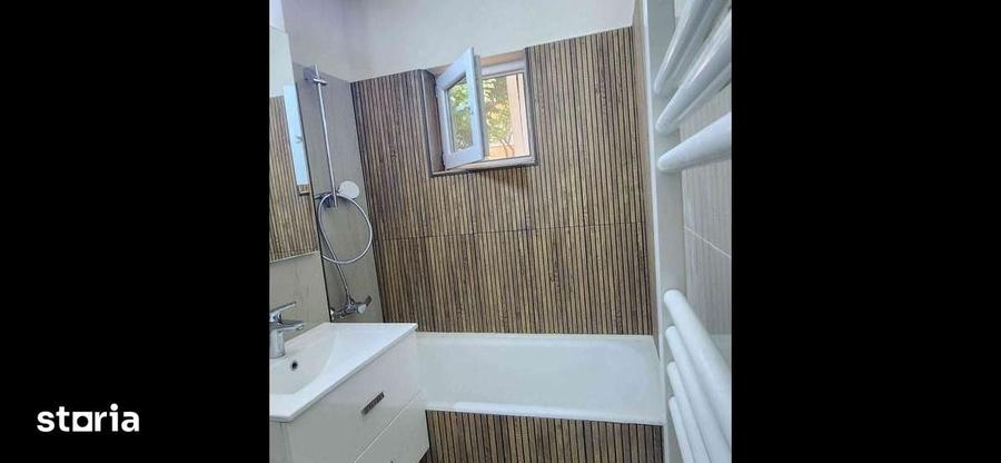 Apartament cu 2 camere decomandat în Tractorul