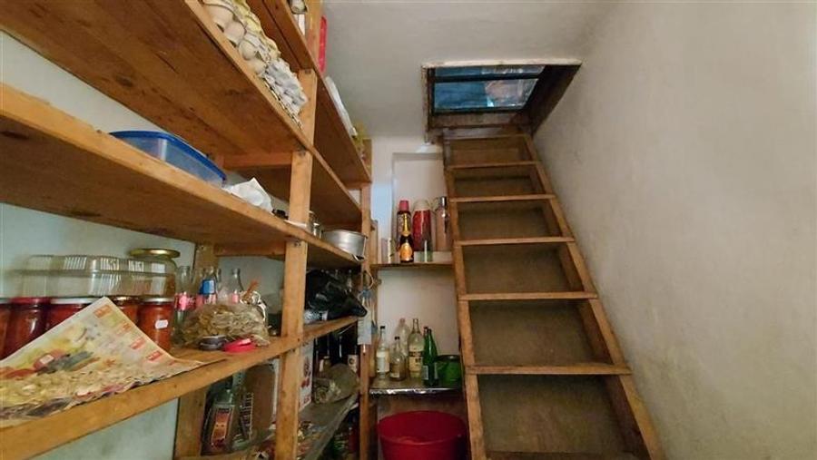 Casă individuală cu 3 camere cu Teren 385 Mp în Unirii