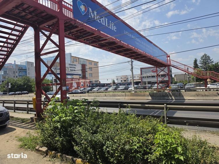 Spațiu comercial, de 90 mp, în Central