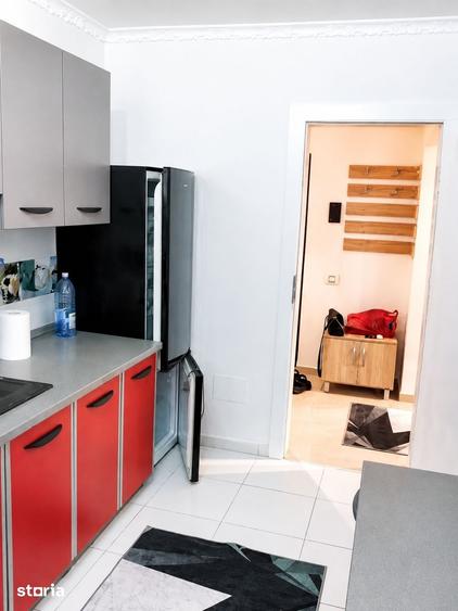 Garsonieră decomandată în Baza 3