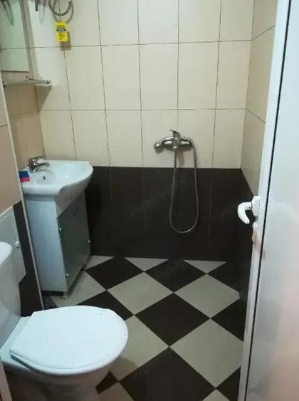 Garsonieră decomandată în Astra