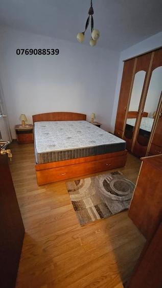 Apartament cu 2 camere decomandat în Drumul Taberei