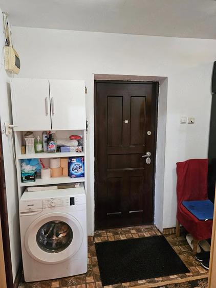 Apartament cu 2 camere decomandat în Bucovăț (Remetea Mare)