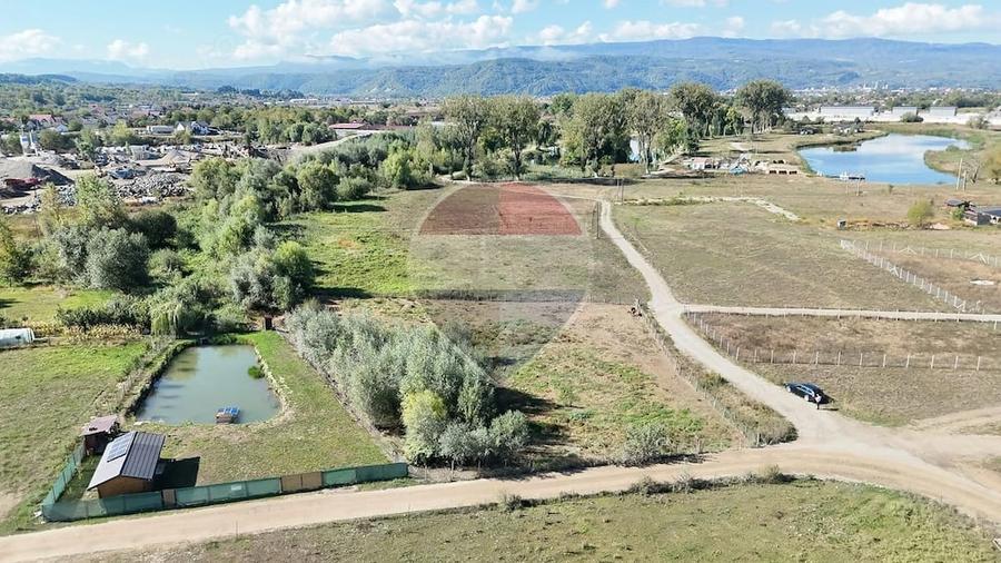 Teren de 3000 mp, în Câmpulung la Tisa