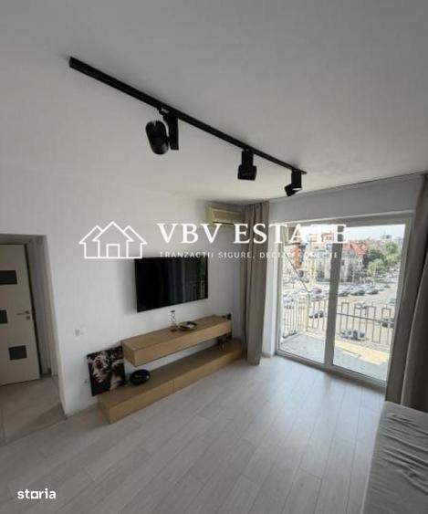 Apartament cu 3 camere semidecomandat în Ultracentral