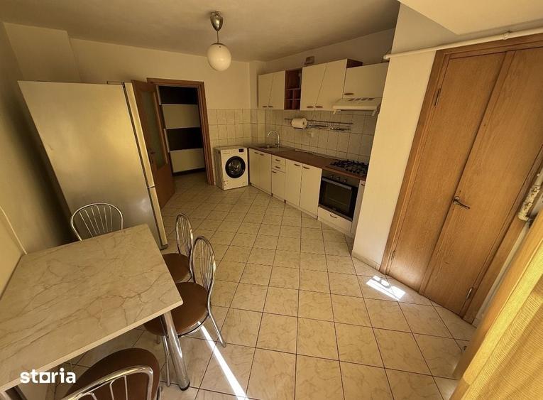 Apartament cu 2 camere decomandat în Radu Negru