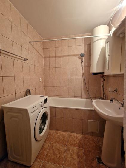 Apartament cu 2 camere decomandat în Colentina