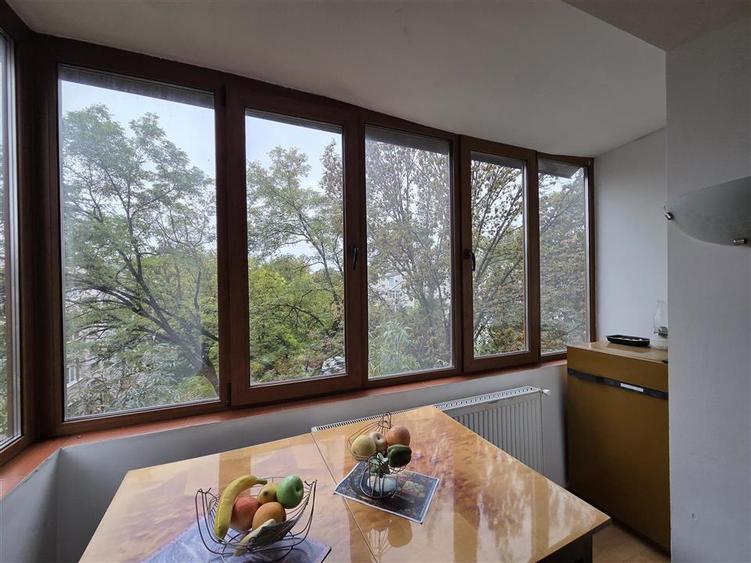 Apartament cu 2 camere nedecomandat în Tătărași