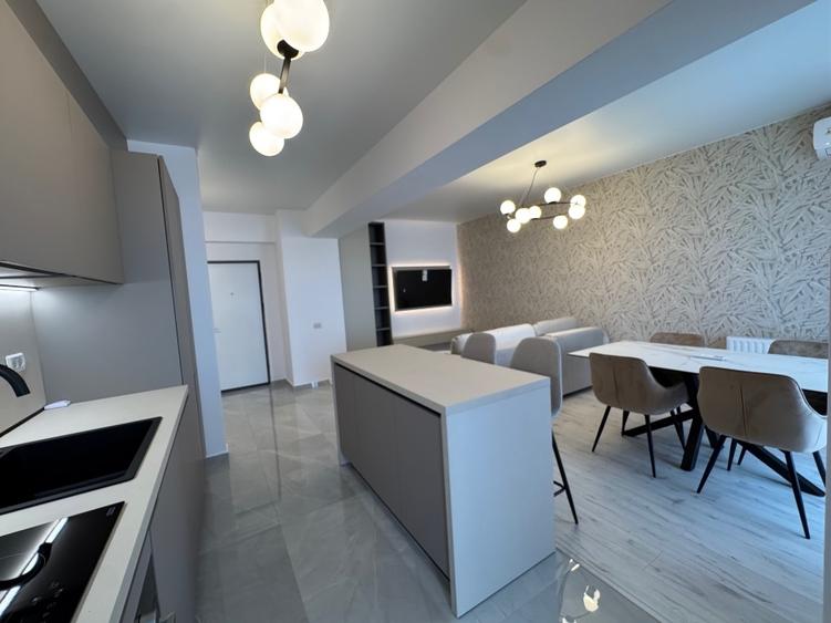 Apartament cu 2 camere decomandat, mobilat în Parcul Carol
