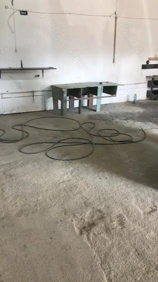Spațiu comercial, de 600 mp, în Central
