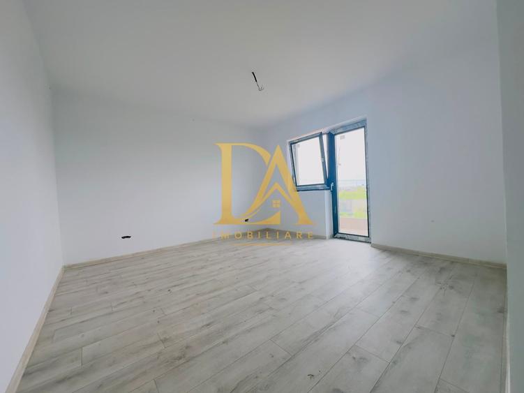 Casă cu 4 camere cu Canalizare în Bolintin-Deal