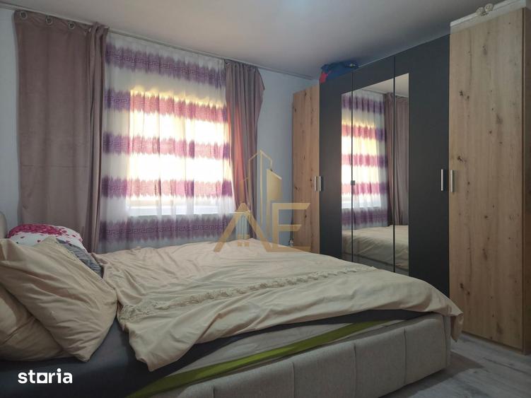 Casă cu 4 camere cu Teren 400 Mp în Ion Neculce