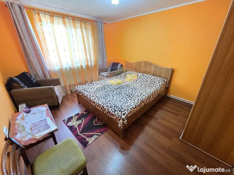 Casă cu 4 camere cu Teren 3405 Mp în Suraia