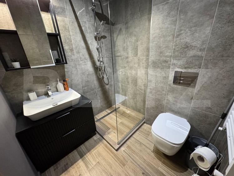 Apartament cu 3 camere decomandat, mobilat în Lăpuș Argeș
