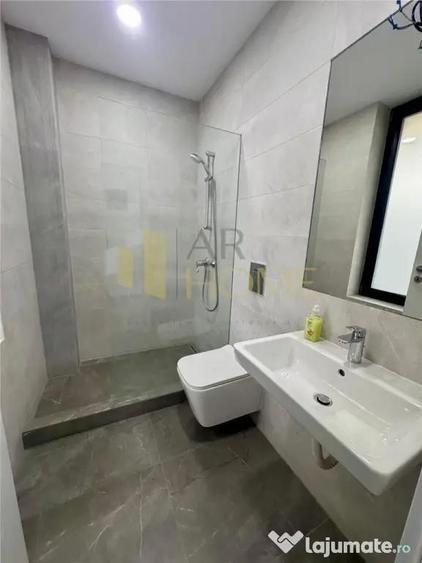 Casă cu 4 camere cu Teren 416 Mp în Păulești