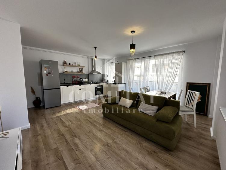 Apartament cu 2 camere semidecomandat, mobilat în Florești — fotografia 2