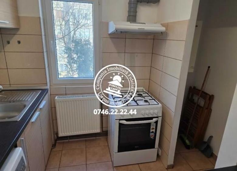 Apartament cu 2 camere decomandat, mobilat în Palat
