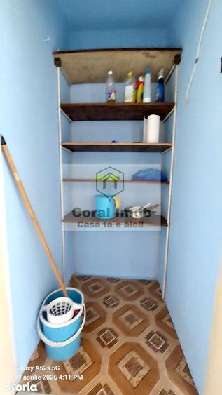 Apartament cu 2 camere semidecomandat în Tei