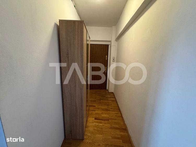 Apartament cu 4 camere decomandat în Turnișor