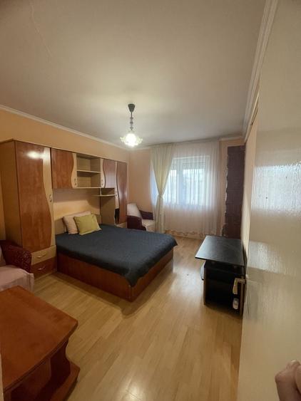 Apartament cu 2 camere nedecomandat în Central