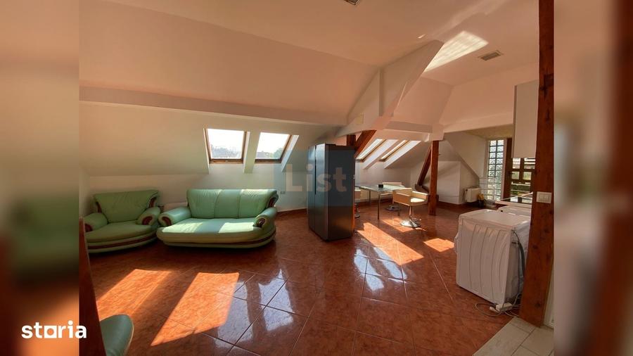 Apartament cu 4 camere în Central
